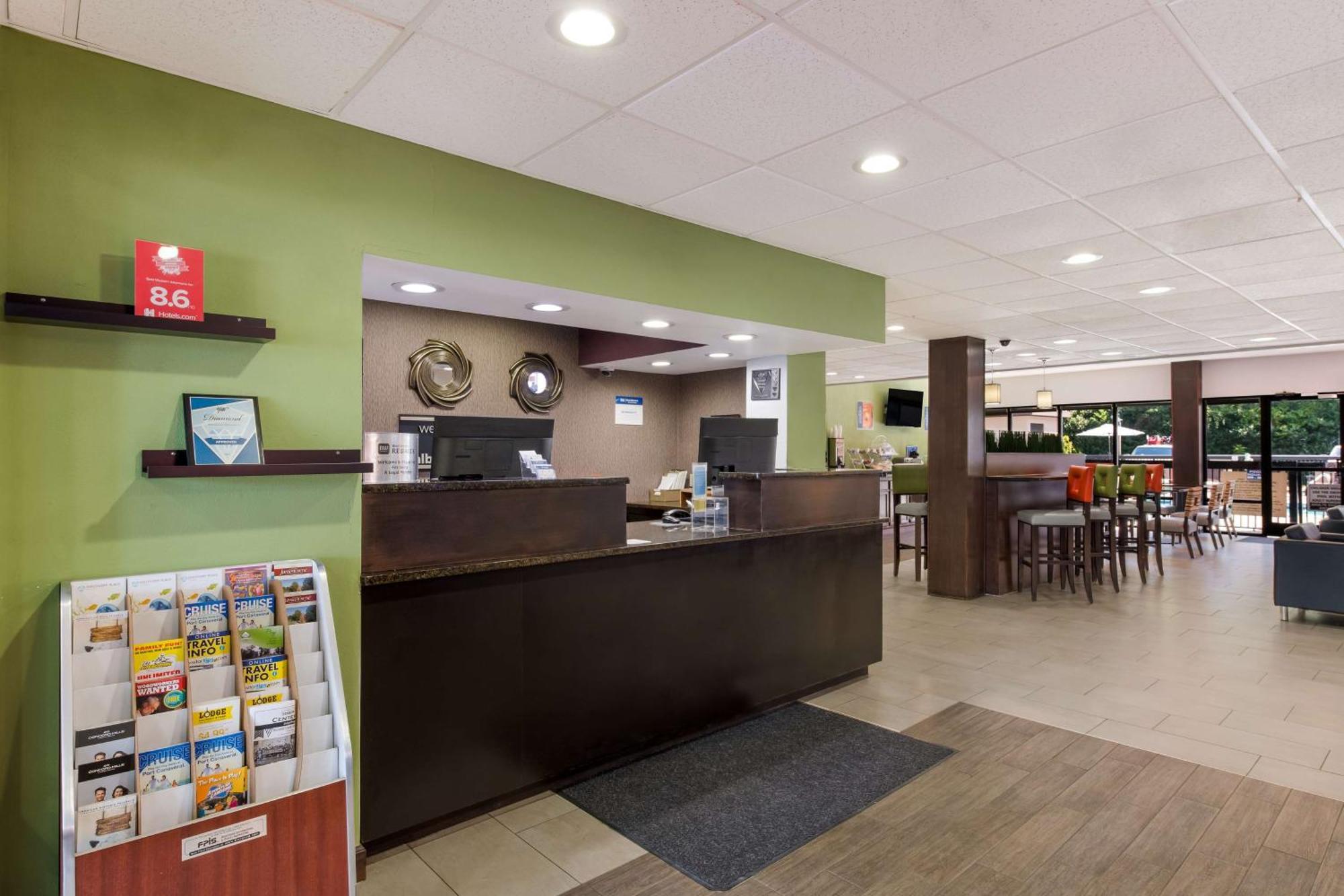 Best Western Albemarle Inn Exterior photo